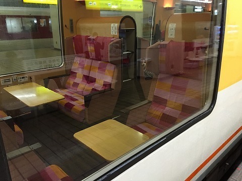 ISL車内.jpg