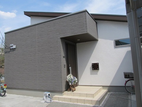 住友林業 ３年目の外壁 小さな平屋でまったりと好きな事を適当にやる生活